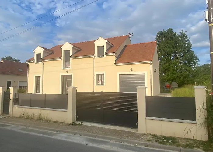Parentale 20 M2 Avec Sdb A 15min De * Жосиньи