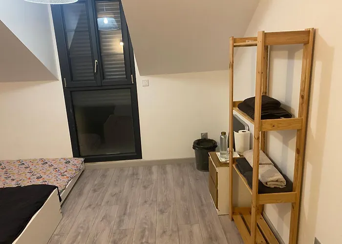 Parentale 20 M2 Avec Sdb A 15min De